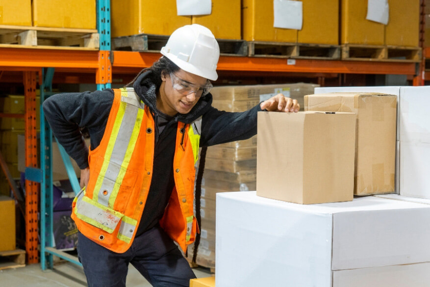 L'importance cruciale de l'ergonomie dans les monte-charges industriels