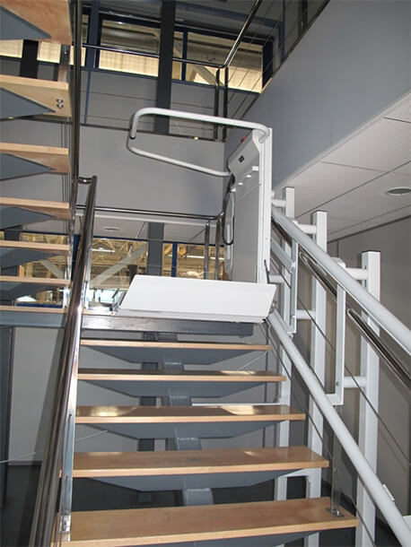 Plateforme monte escalier modèle SH Omega